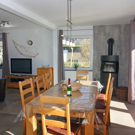 Vakantiehuis Komfortables In Friedrichskoog-spitze, Cleaning Included