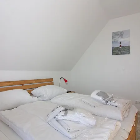 Komfortables In Friedrichskoog-spitze, Cleaning Included *