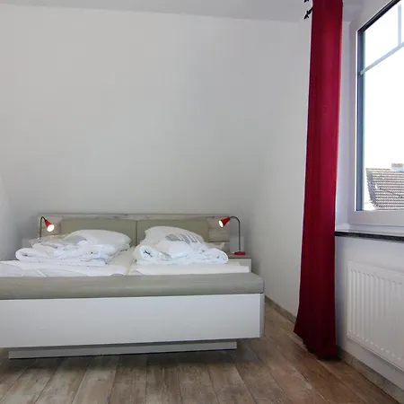 Komfortables In Friedrichskoog-spitze, Cleaning Included *